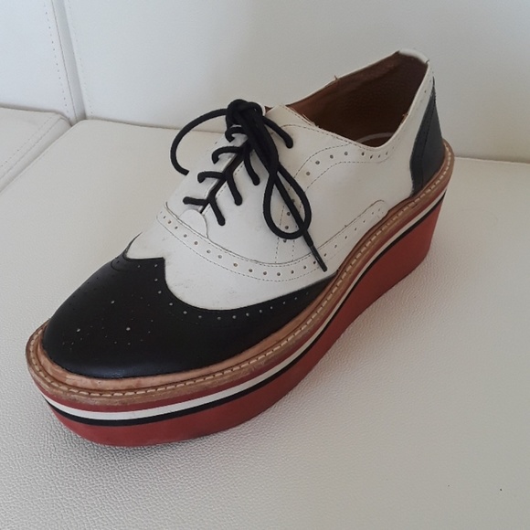 Oxford Flatforms - Picture 2 of 2